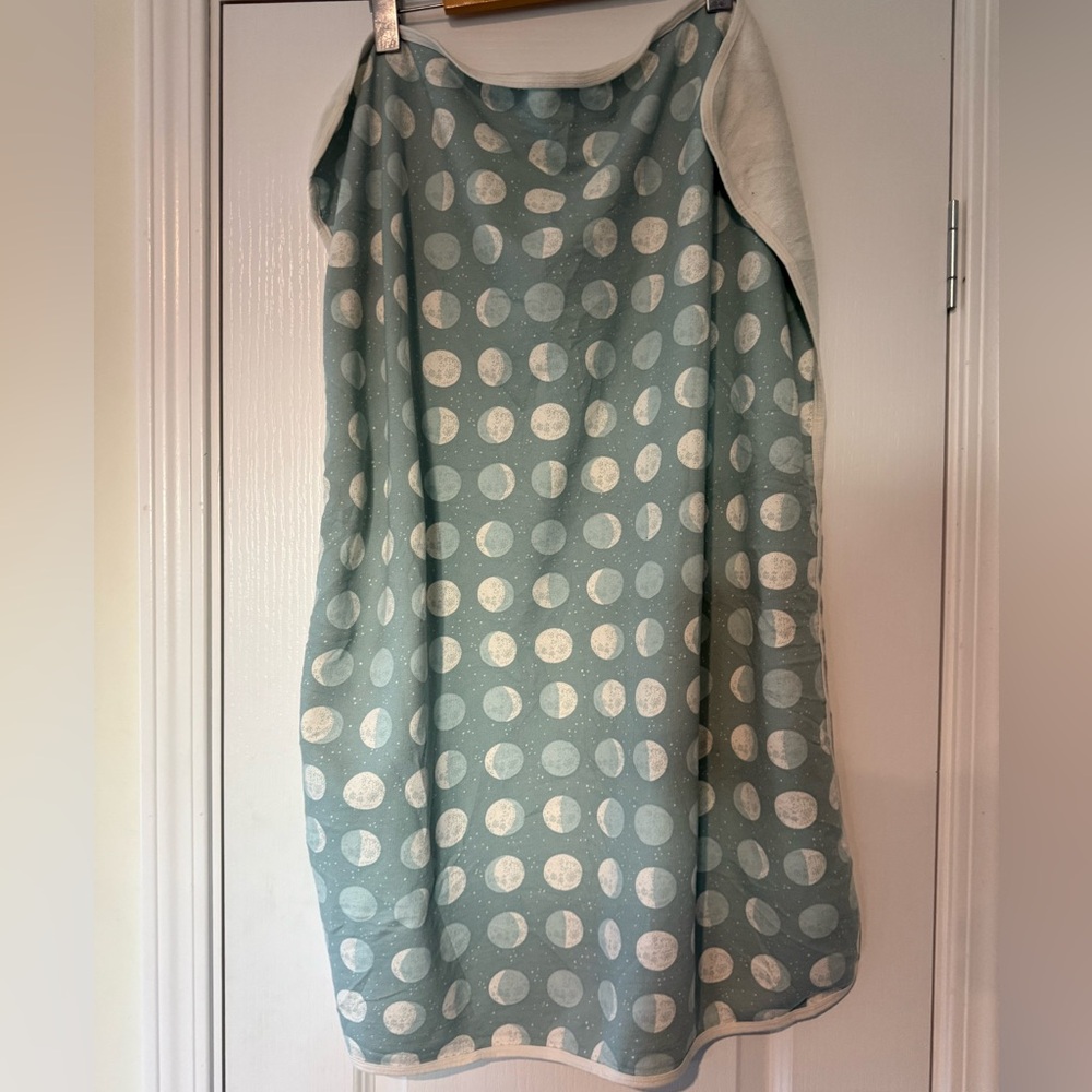 Winter Water Factory 100% Organic Cotton Moon Phases baby blanket